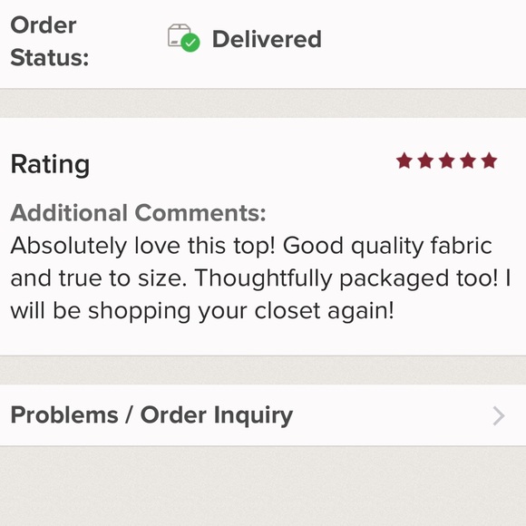 ❣️LAST ONE❣️⬇️ 🆕 Plaid Bell Sleeve Gray Top - Picture 2 of 6